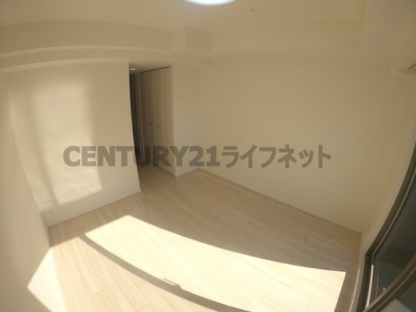 エス・キュート梅田中崎町