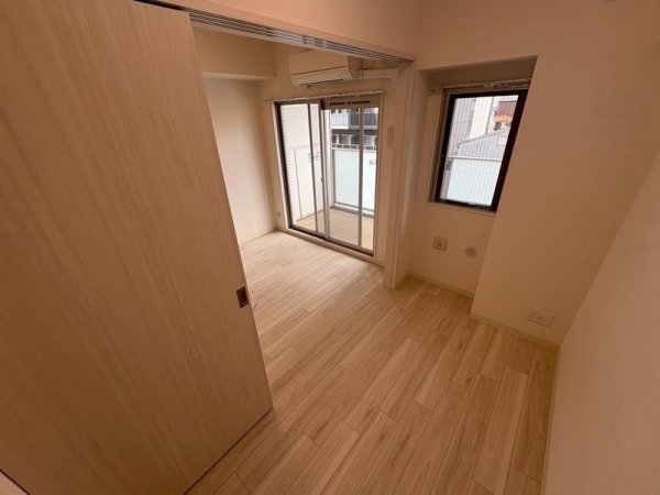 プレサンス塚本ミッドマーク