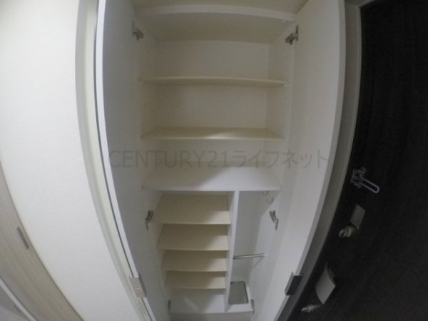 プレサンス塚本アクミリオン