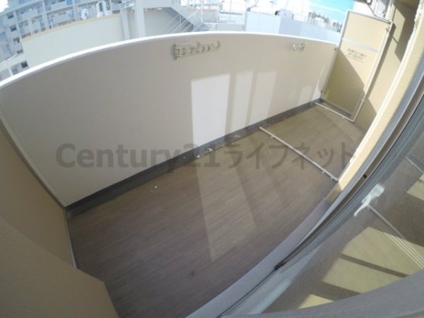 セレニテ新大阪カルム