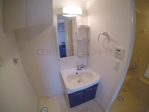 アスリート江坂2番館