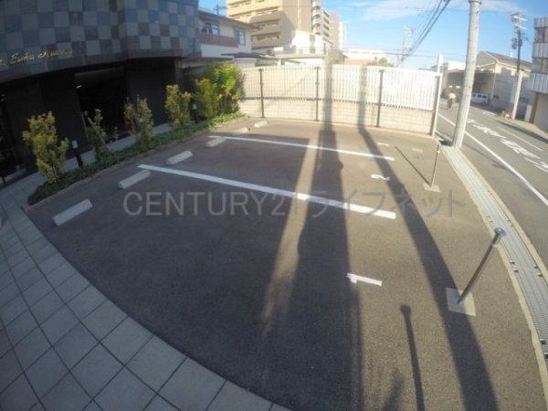 ファステート江坂ランウェイ