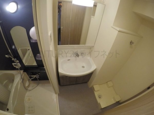 プレサンス新大阪ジェイズ