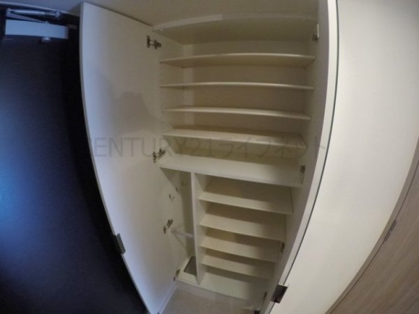 プレサンス新大阪ジェイズ