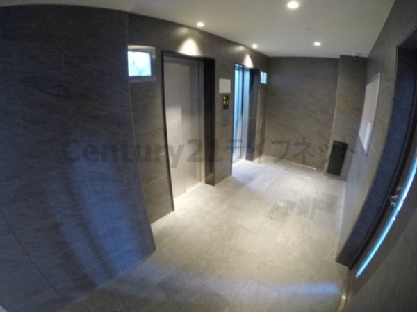 プレサンス新大阪ジェイズ