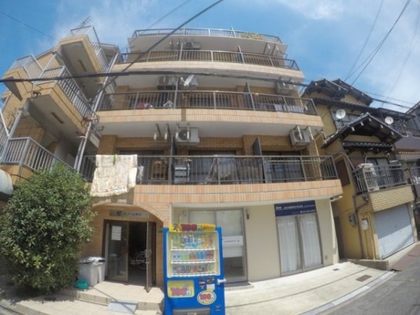 プレアール野中