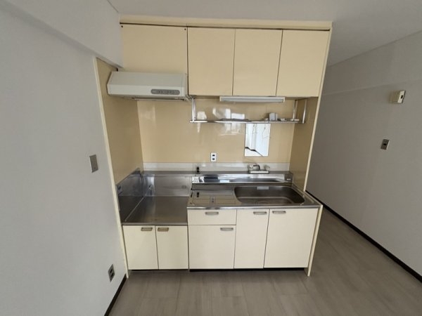 新大阪コーポビアネーズ