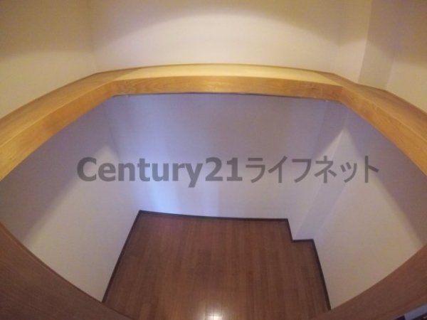 大阪市淀川区西中島２丁目のマンション