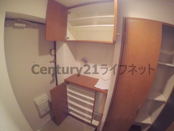 大阪市淀川区西中島２丁目のマンション