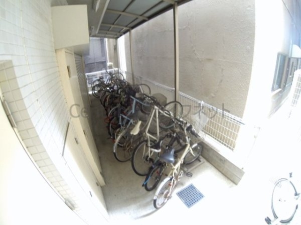 クレイルタワー