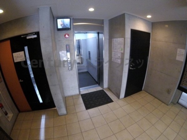 クレイルタワー