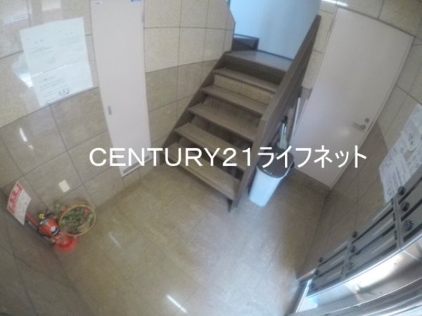 ライトコート十三元今里