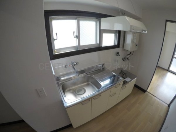 アールエンシンビル