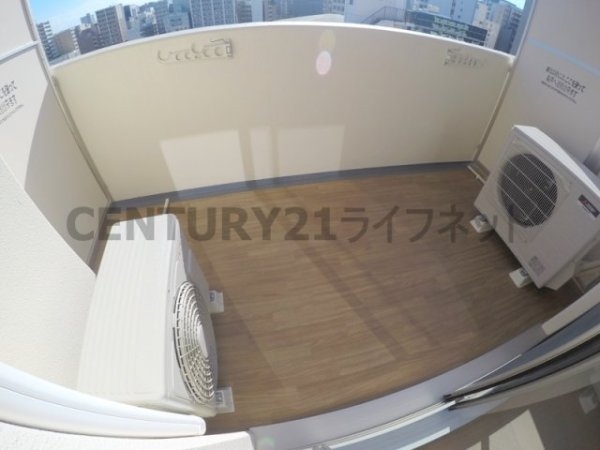 セレニテ江坂ルフレ