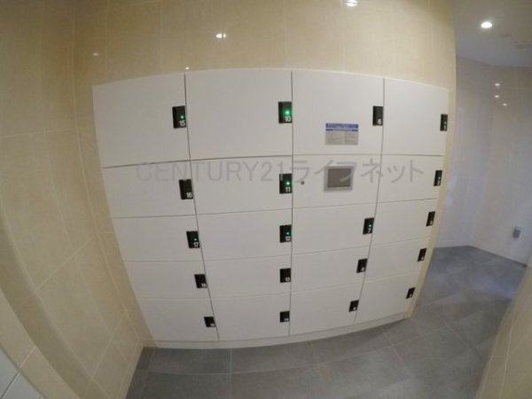 セレニテ江坂ルフレ