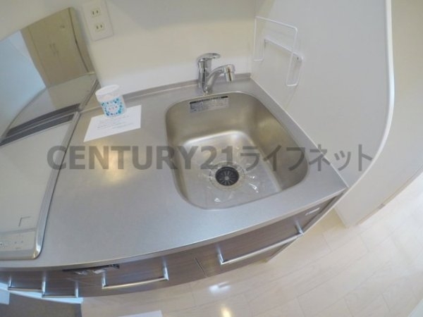 セレニテ江坂ルフレ