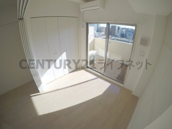 セレニテ江坂ルフレ