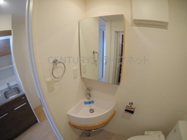 セレニテ江坂ルフレ