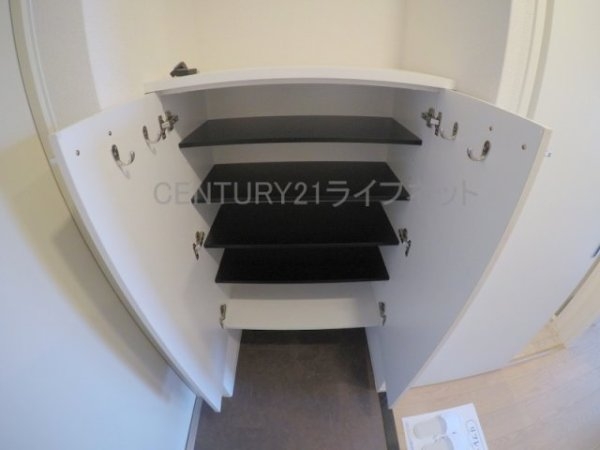 セレニテ江坂ルフレ