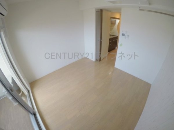 セレニテ江坂ルフレ