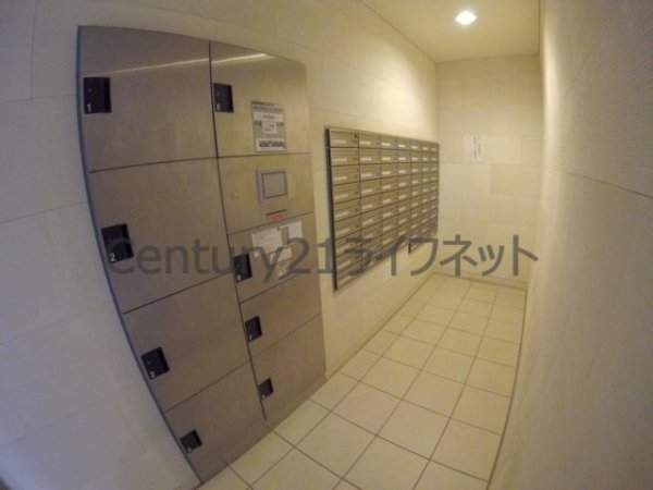 アドバンス東梅田アクシス