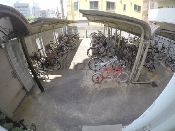 ローズコーポ新大阪９