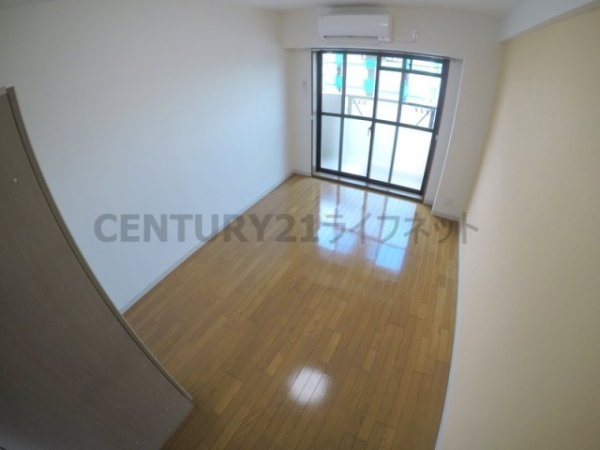 ローズコーポ新大阪９