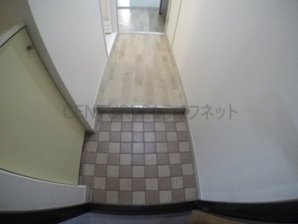 ローズコーポ新大阪７