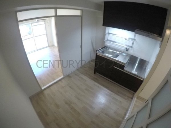 ローズコーポ新大阪７