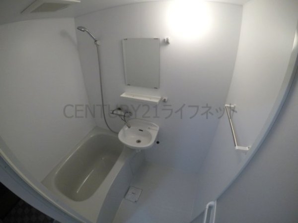 ローズコーポ新大阪７