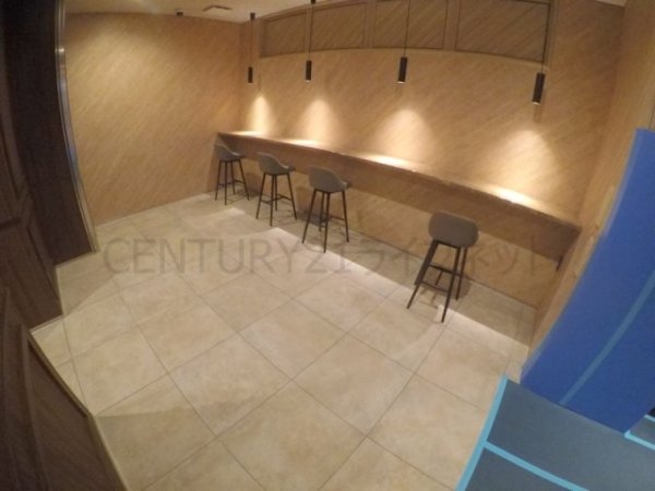 スプランディッド十三本町