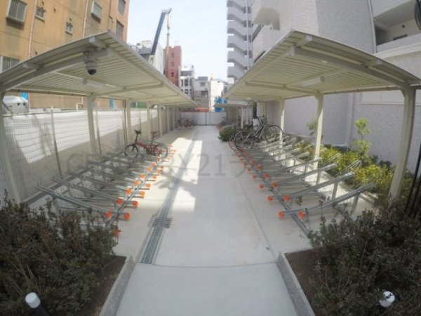 スプランディッド十三本町