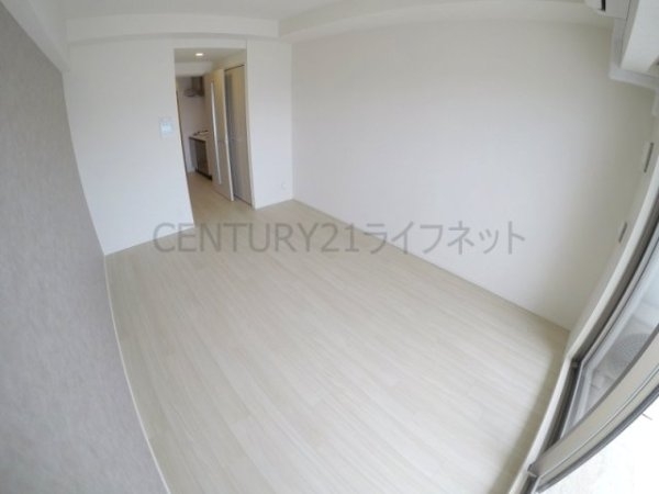 スプランディッド十三本町