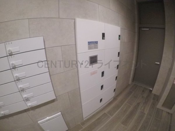 スプランディッド江坂3