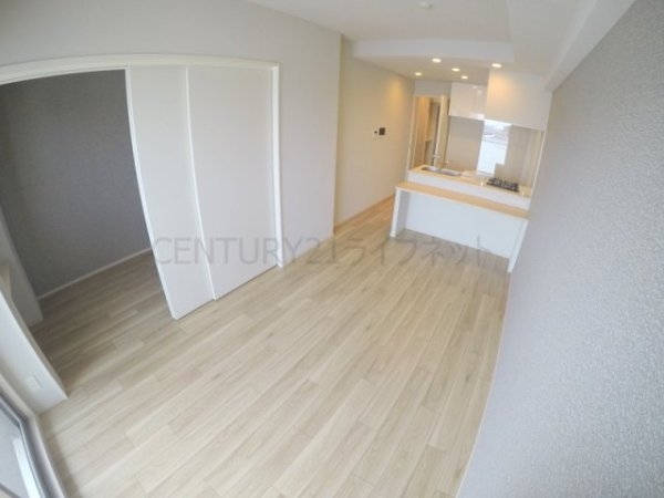 スプランディッド江坂3