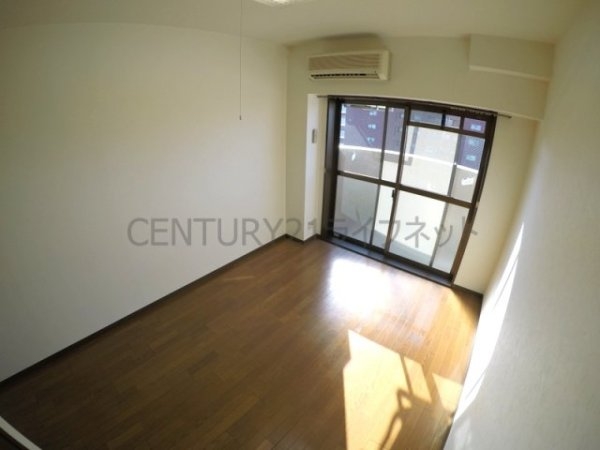 ローズコーポ西中島