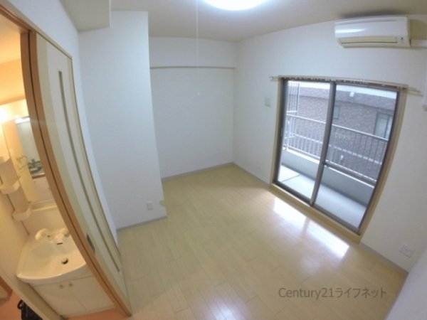 エステムコート新大阪6エキスプレイス