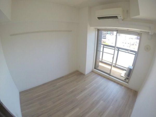 プレサンス塚本駅前