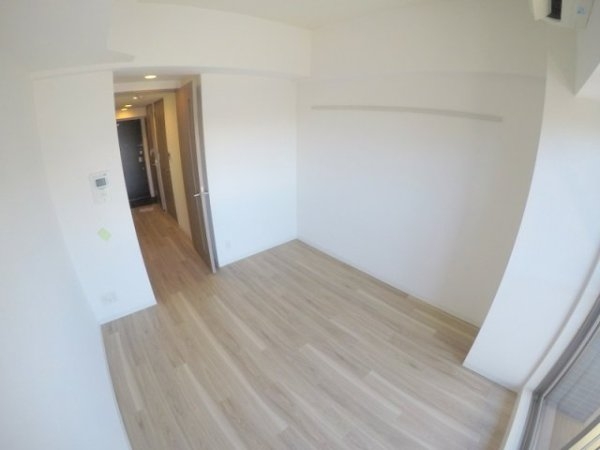 プレサンス塚本駅前