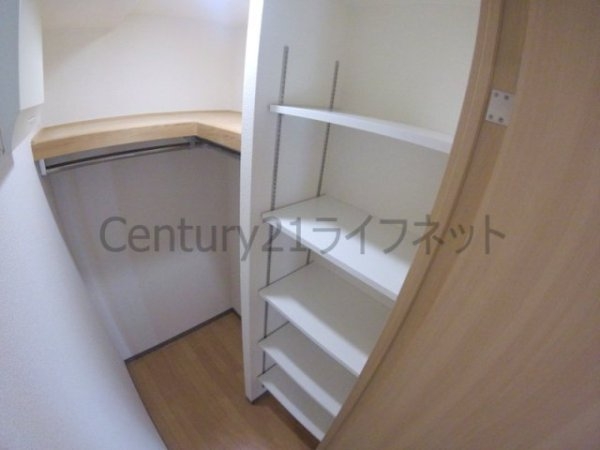 フローライト南森町