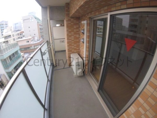 フローライト南森町