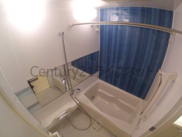 フローライト南森町