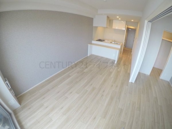 スプランディッド江坂3