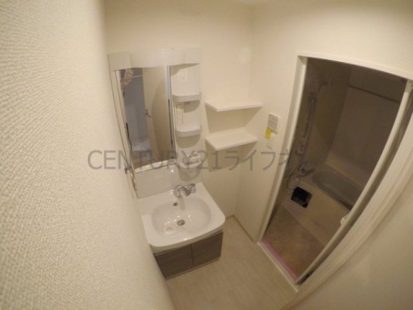 ラカーサ新北野2