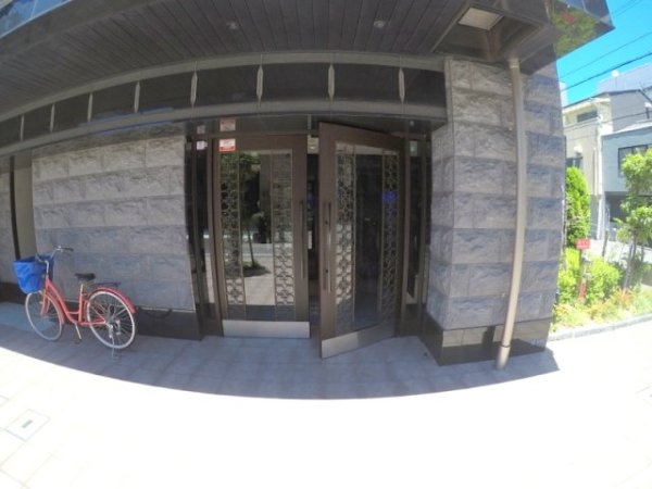 プレサンス塚本駅前