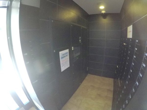 プレサンス塚本駅前