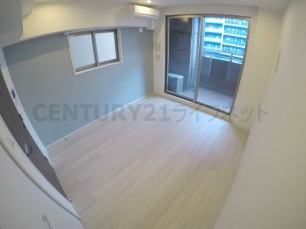 ミッドコート東三国