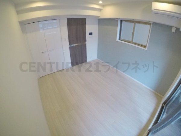 ミッドコート東三国