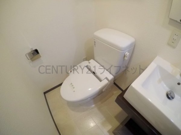 アスール江坂サード