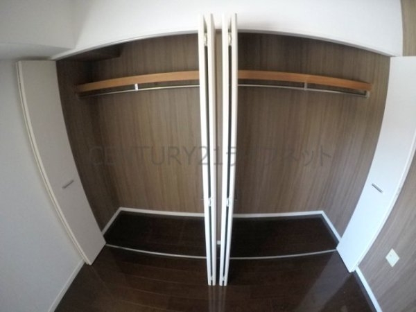 アスール江坂サード